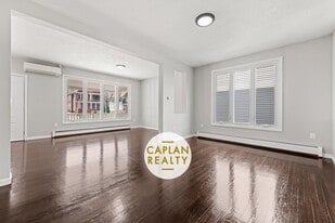 Building Photo - 631 Whalley Ave