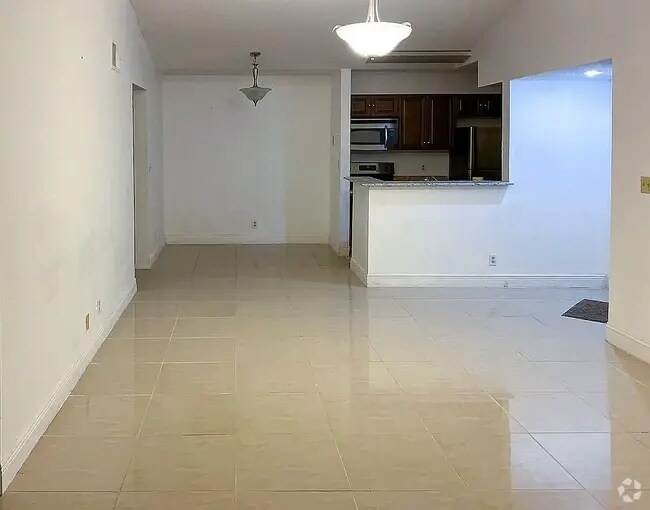 Building Photo - 2986 S University Dr
