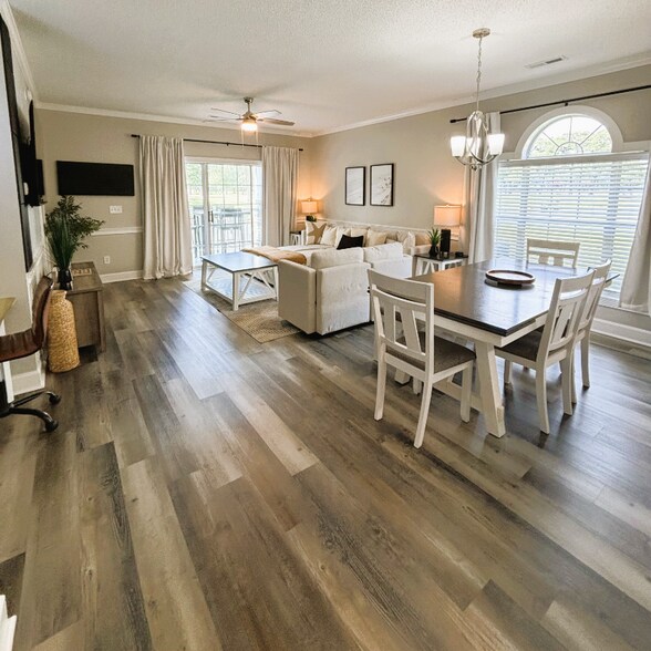 Building Photo - 4713 Wild Iris Dr