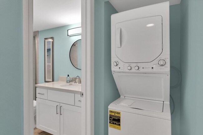 Building Photo - 33 Plantation Dr