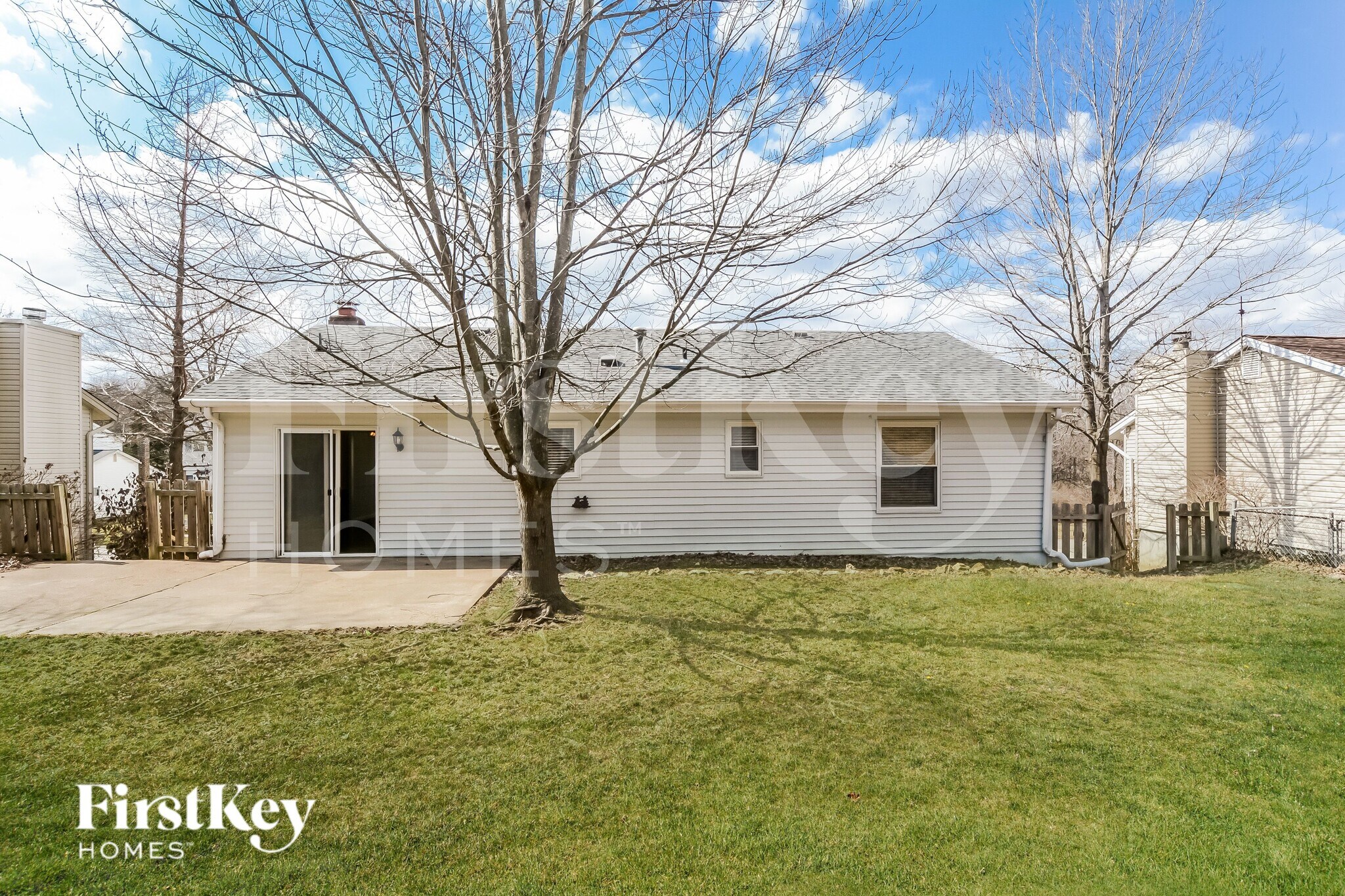 Building Photo - 578 Green Forest Dr