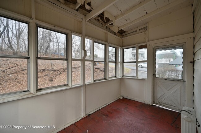 Building Photo - 1309 Wood St