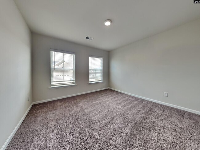 Building Photo - 59 Blue Fescue Way
