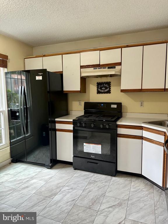 Building Photo - 158 Rumson Dr