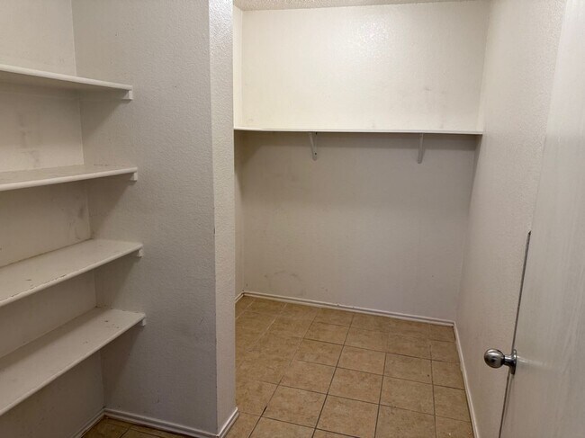 Building Photo - 2011 Cap Rock Ln