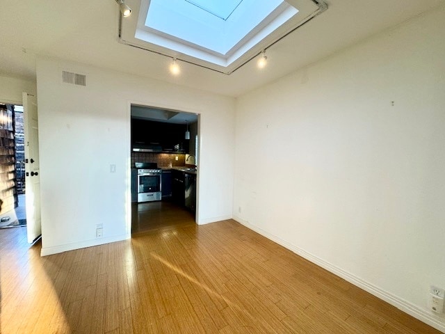 Building Photo - 5790 Friars Rd