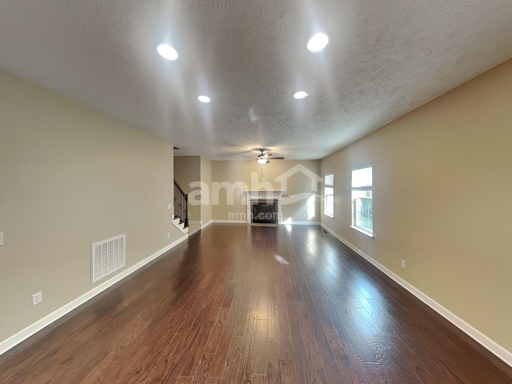 Building Photo - 3028 Bluffhollow Gap