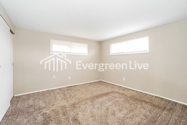 Building Photo - 6908 Retton Rd