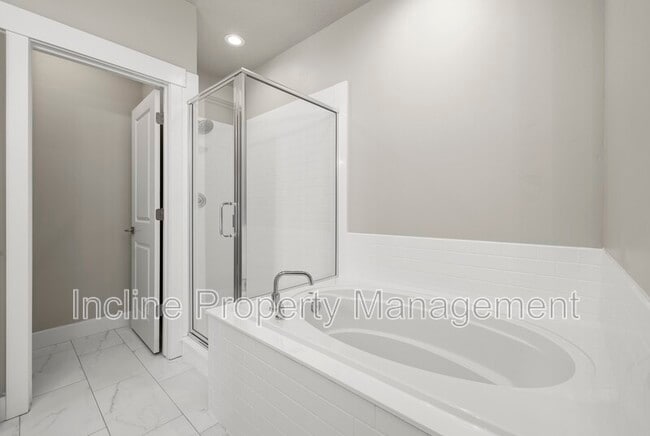 Building Photo - 1248 W Brinkerhoff Dr
