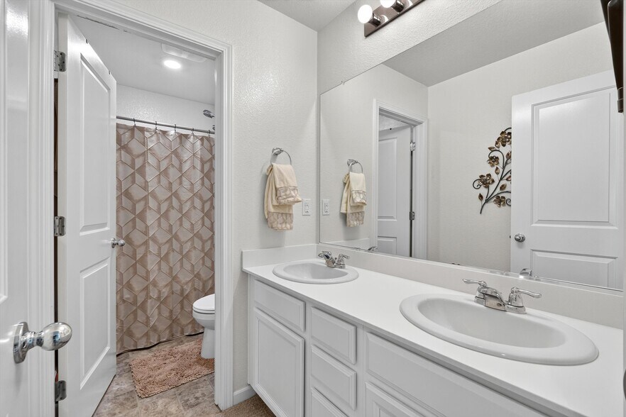 Building Photo - 3809 Havengate Way