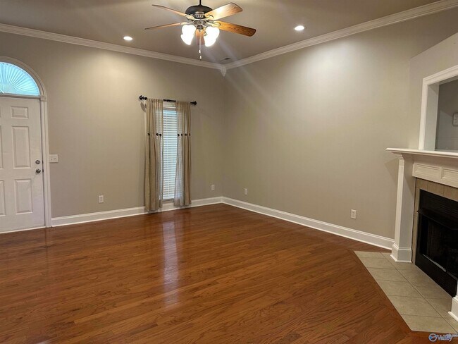 Building Photo - 101 Fawn Forest Dr