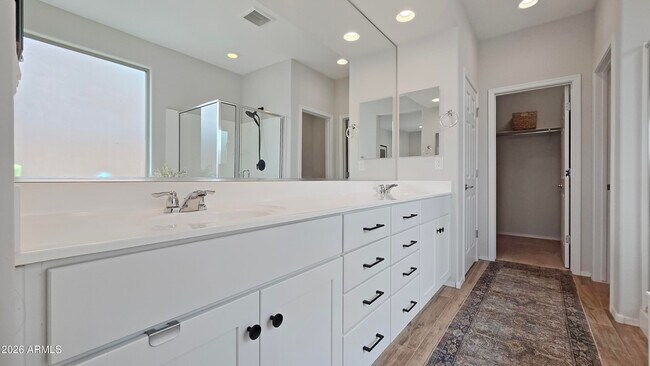 Building Photo - 26770 N 71st Dr