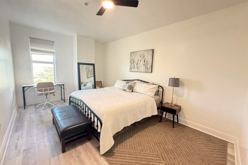 Building Photo - 628 Cleveland St