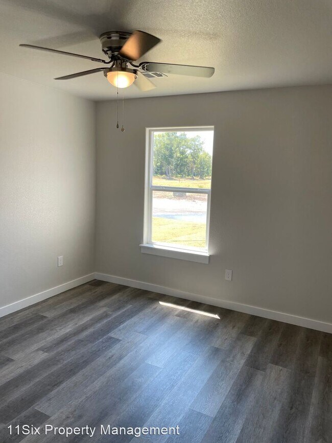 Building Photo - 3 br, 2 bath House - 99 Kat's Ave