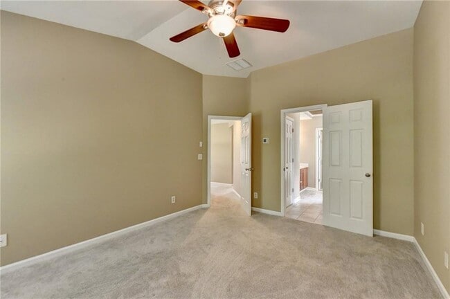 Building Photo - 5740 Crestwick Wy