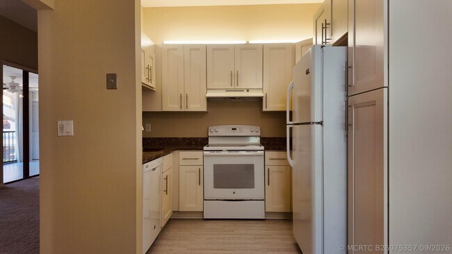 Building Photo - 5418 Firenze Dr
