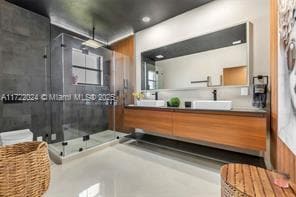 Building Photo - 4650 Santa Cruz Way