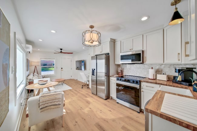 Building Photo - 5515 Cannonway Dr