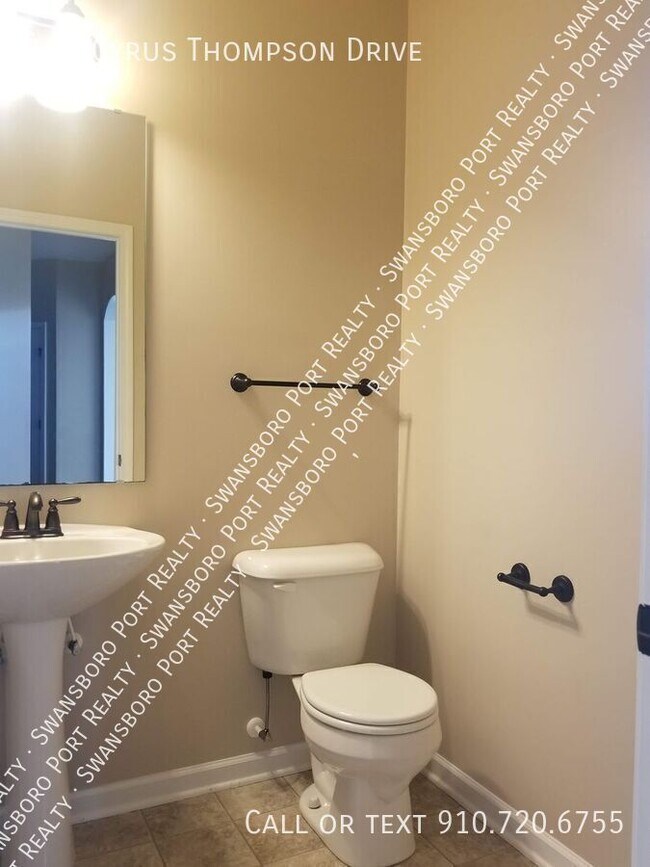 Building Photo - 411 Cyrus Thompson Dr