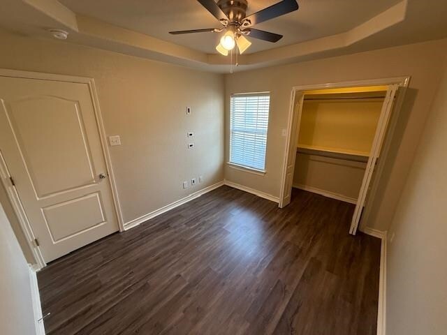 Building Photo - 1000 Ranchway Dr