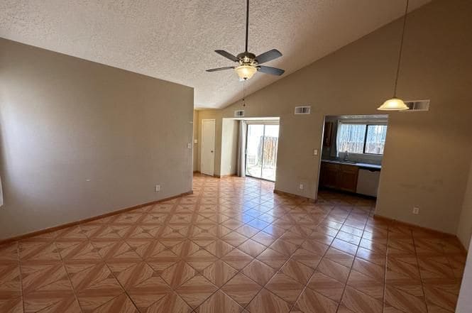 Building Photo - 936 W Sky St SW