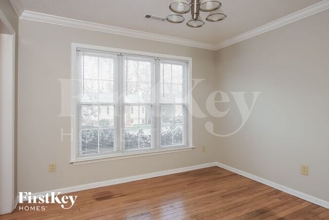 Building Photo - 5523 Westerborne Dr