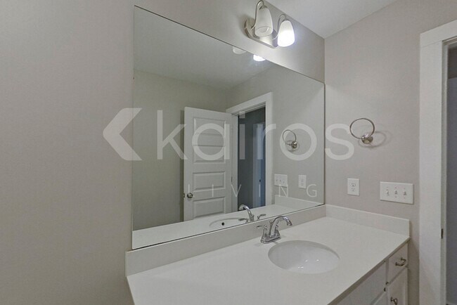 Building Photo - 11401 Crimson Ridge Rd