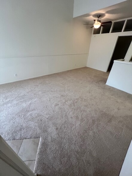 Building Photo - 7211 Cozycroft Ave