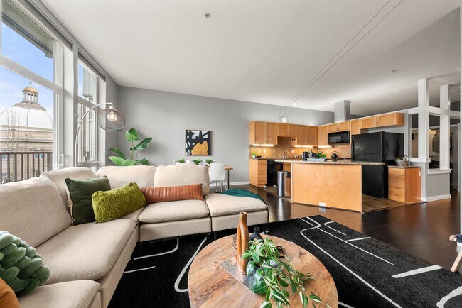 Building Photo - 1Bd/1Ba Seattle Condo