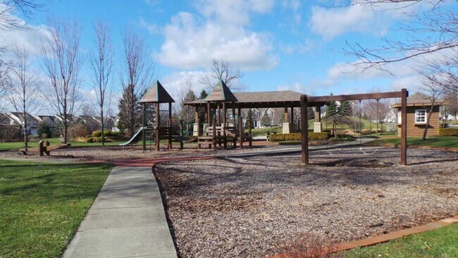 Building Photo - 6337 Chetti Dr