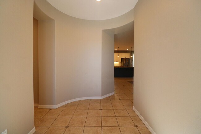 Building Photo - 5279 Sycamore Creek Ct