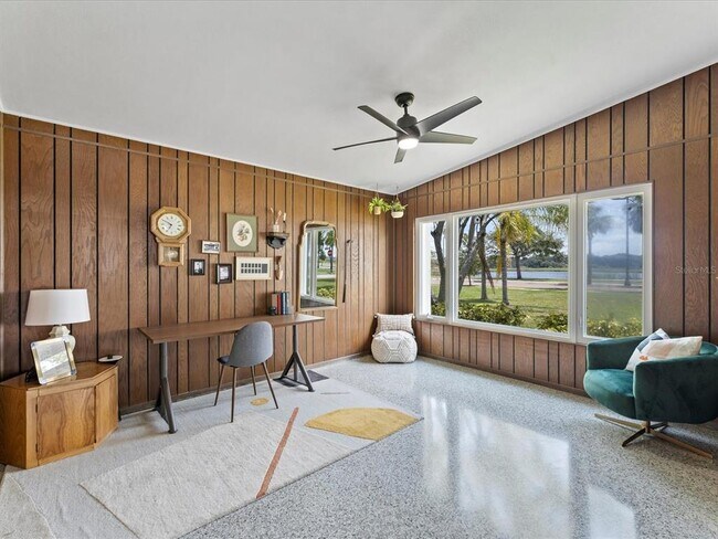 Building Photo - 600 Lakeshore Blvd