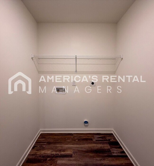 Building Photo - Home for Rent in Tuscaloosa, AL!! Available to View with 48 Hours Notice!