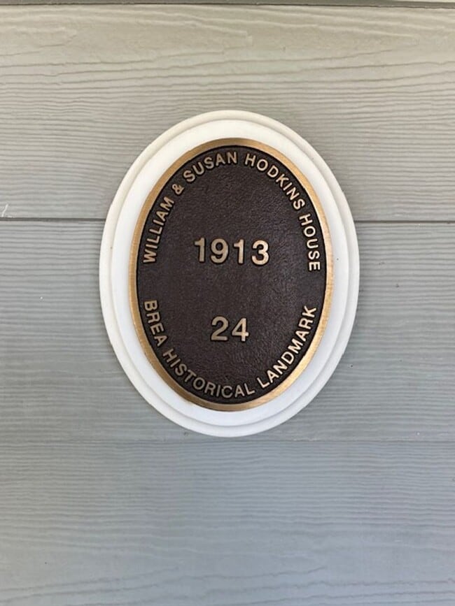Building Photo - BREA - HISTORIC 2 BEDROOM 1 BATH $3,100 NE...
