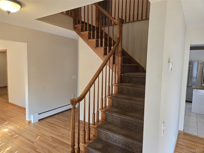 Building Photo - 11 Secor Ct