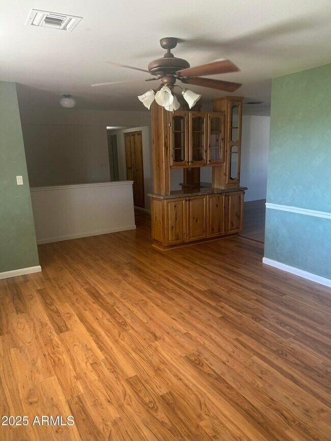 Building Photo - 12138 E Oriole Way