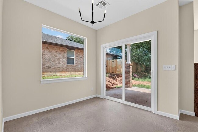 Building Photo - 8754 Patriot Dr