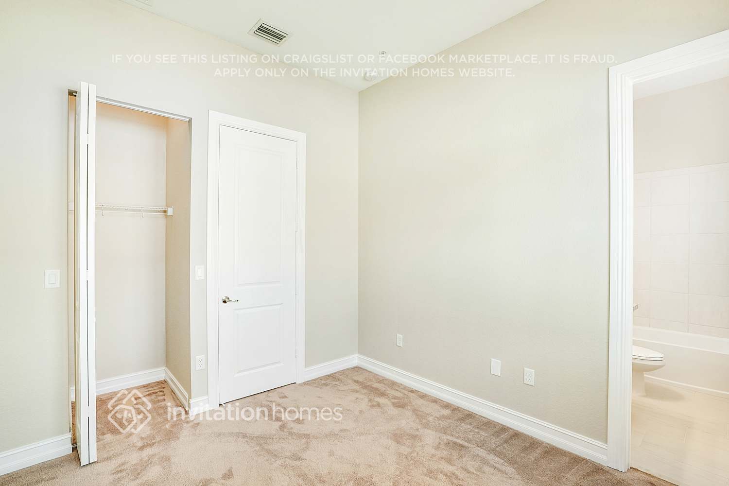 Building Photo - 11713 SW 13th Ct