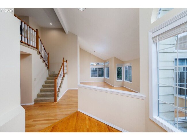 Building Photo - Bright, Open Living with Vaulted Ceilings ...