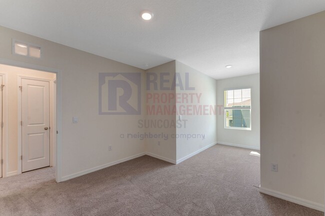 Building Photo - 2851 Banks Pointe Dr