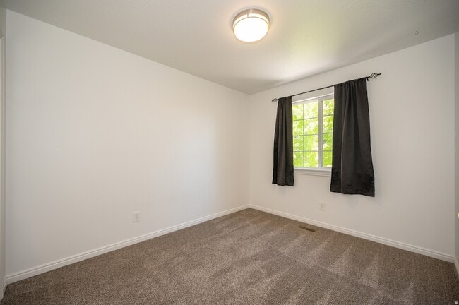 Building Photo - 1799 W 1110 N