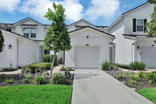 Building Photo - 13968 Molina Dr