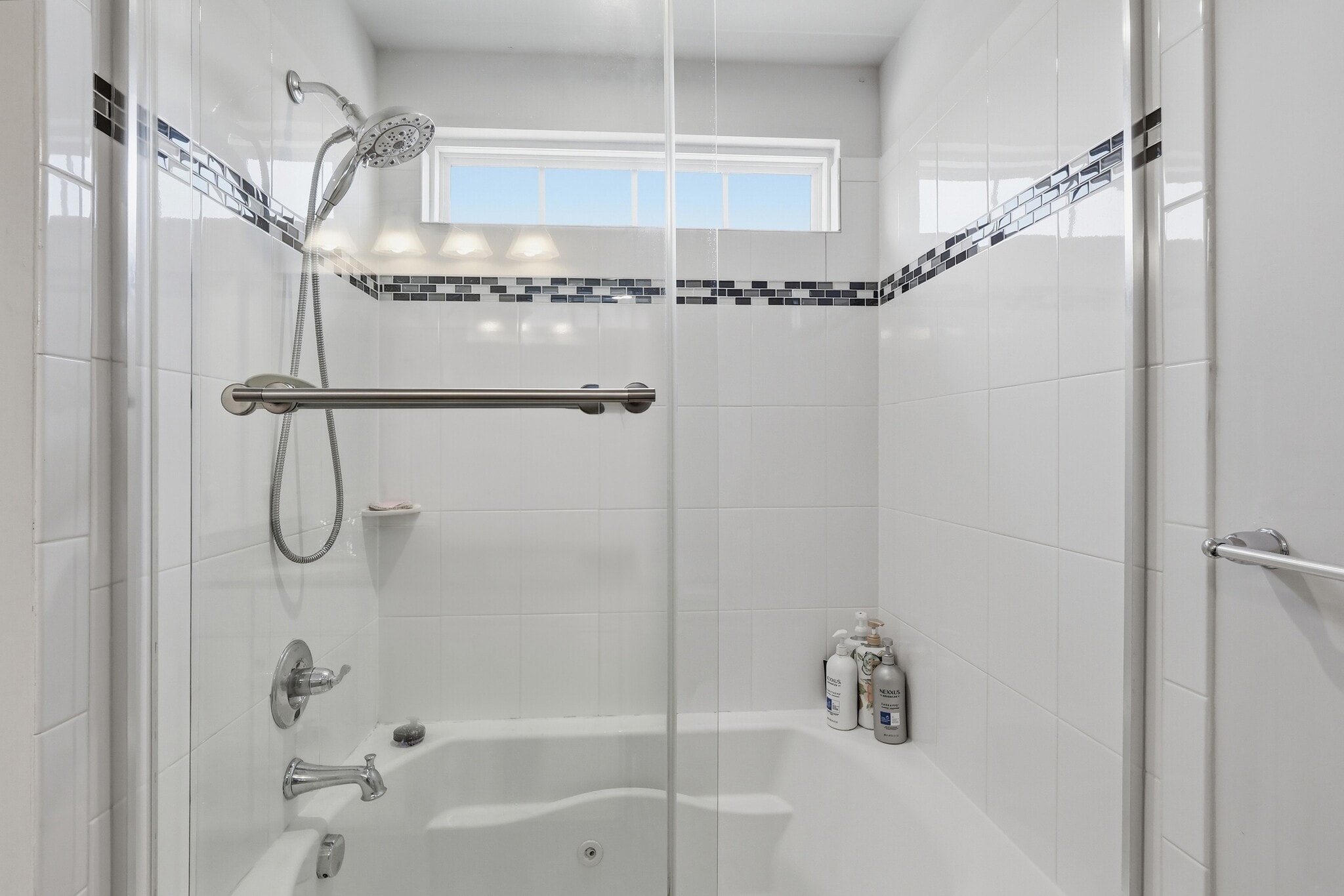 Master Bath - 247 Madison Ln
