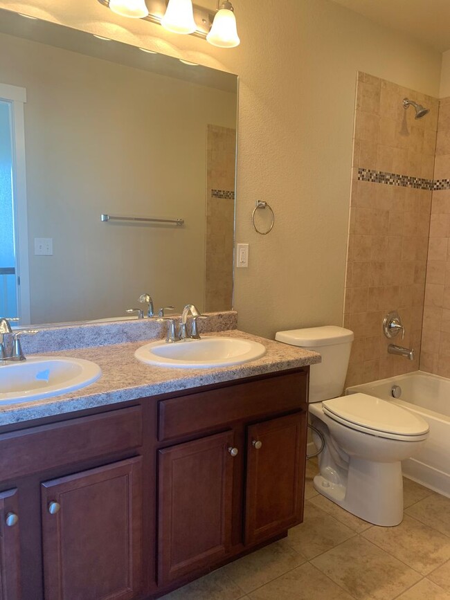 Building Photo - GORGEOUS TWO STORY WITH UNFINISHED BASEMENT