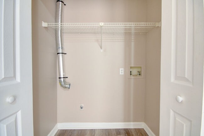 Building Photo - Nice Rental in Central Decatur!