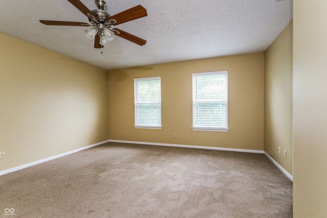 Building Photo - 1849 Southernwood Ln