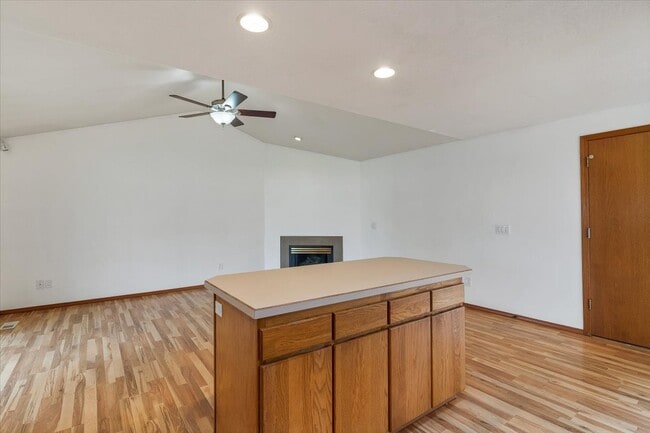 Building Photo - 3133 19th Ave SE