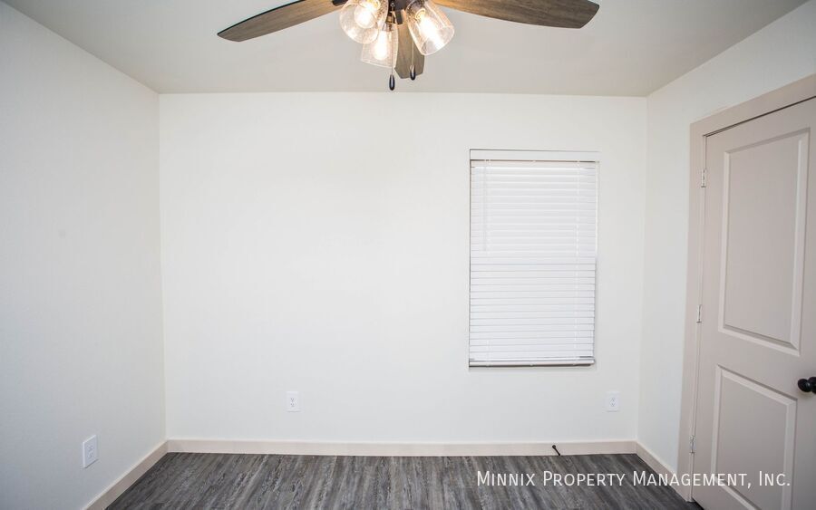 Building Photo - 7709 Date Ave