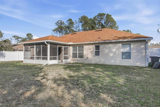 Building Photo - 4 Red Oak Pl