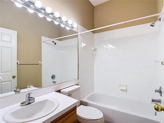 Building Photo - 2866 Duncan Tree Cir